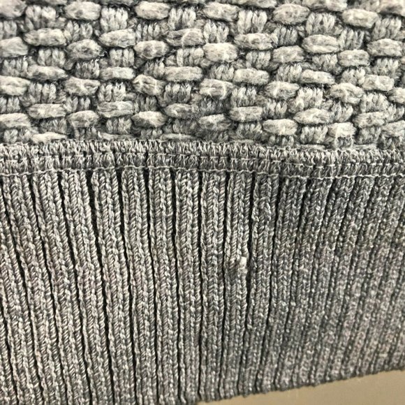 *Flawed* St. John One Button Sweater Cardigan - Picture 5 of 7